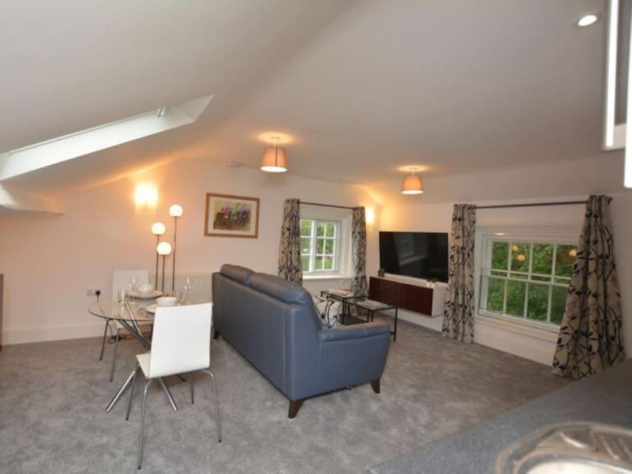 Welcoming Luxury In A Grade Ii Listed Building *