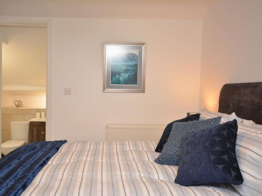 Welcoming Luxury In A Grade Ii Listed Building Apartment Chester